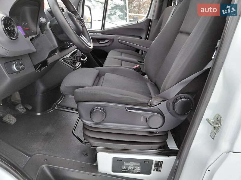 Вантажний фургон Mercedes-Benz Sprinter 2021 в Івано-Франківську