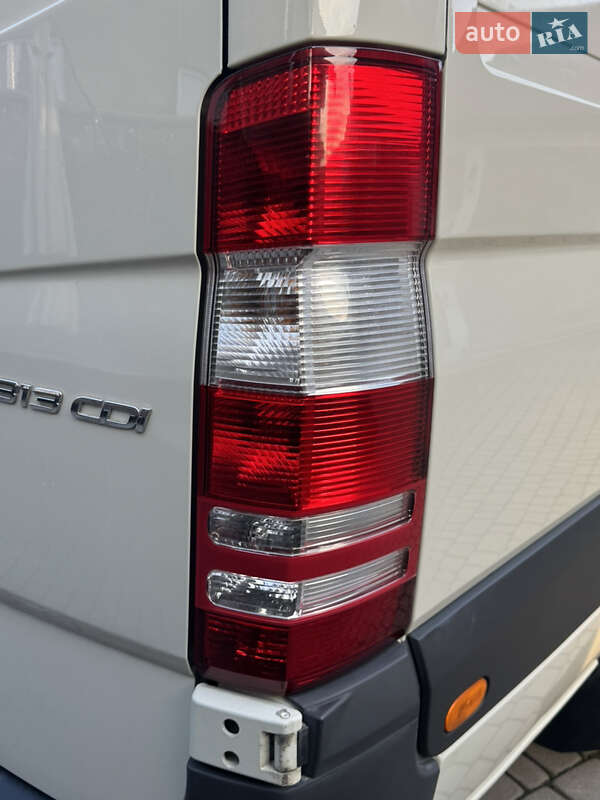 Грузовой фургон Mercedes-Benz Sprinter 2015 в Иршаве