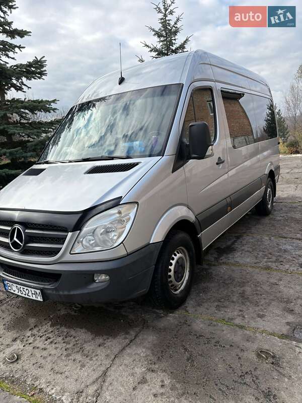 Мікровен Mercedes-Benz Sprinter 2011 в Калуші