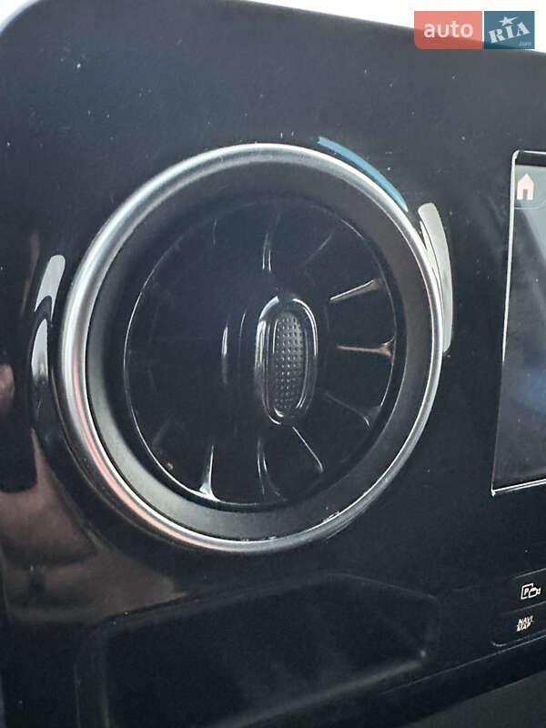 Вантажний фургон Mercedes-Benz Sprinter 2020 в Чернівцях