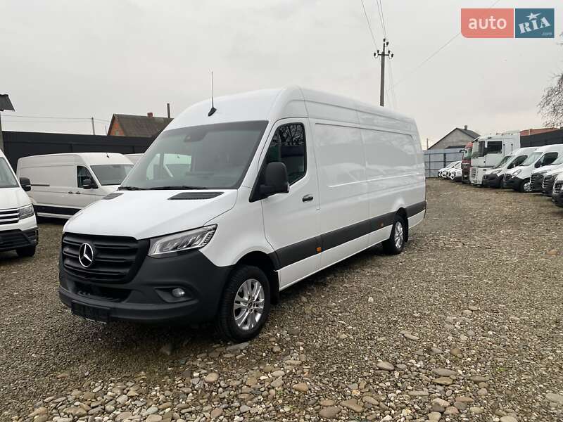 Вантажний фургон Mercedes-Benz Sprinter 2021 в Хусті