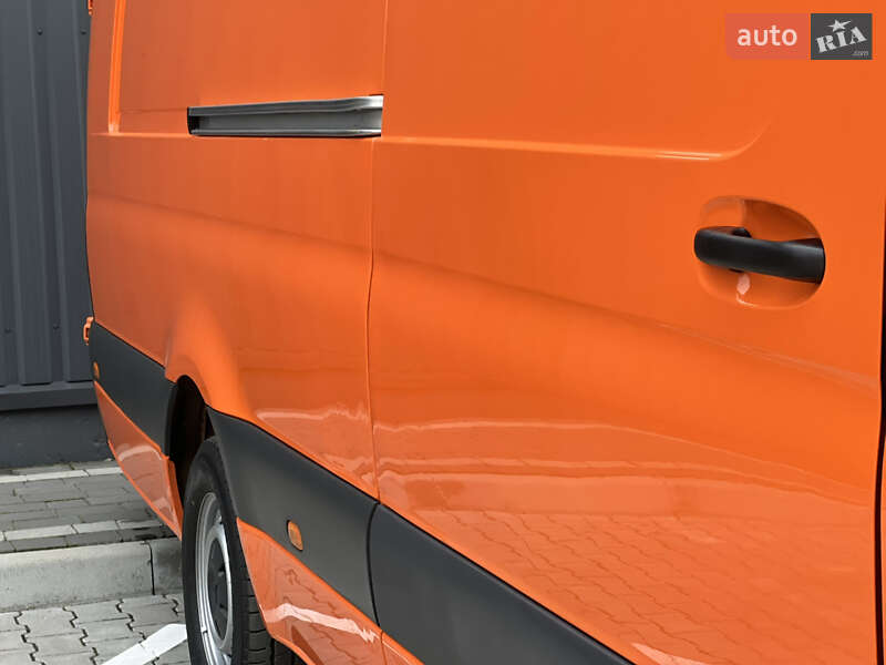 Грузовой фургон Mercedes-Benz Sprinter 2023 в Дубно