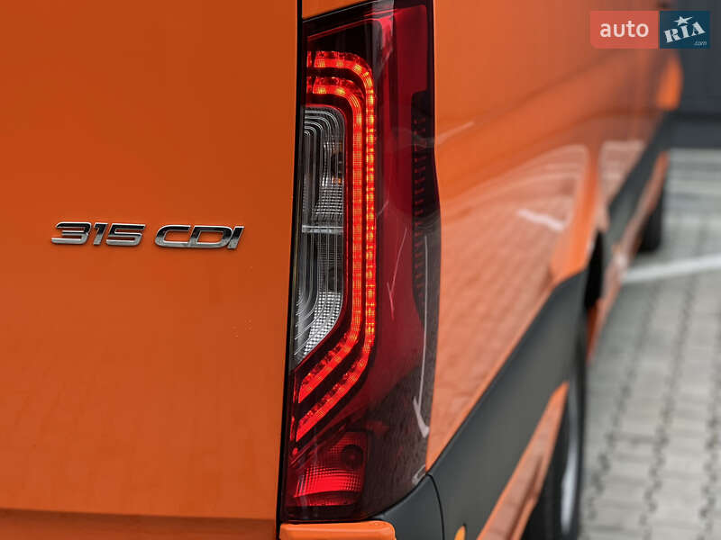 Грузовой фургон Mercedes-Benz Sprinter 2023 в Дубно