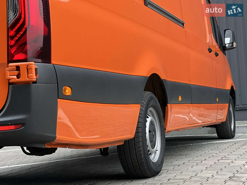 Грузовой фургон Mercedes-Benz Sprinter 2023 в Дубно