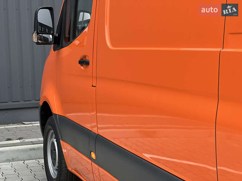 Грузовой фургон Mercedes-Benz Sprinter 2023 в Дубно