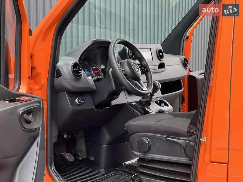 Грузовой фургон Mercedes-Benz Sprinter 2023 в Дубно