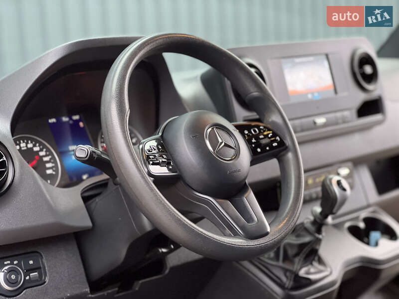 Грузовой фургон Mercedes-Benz Sprinter 2023 в Дубно