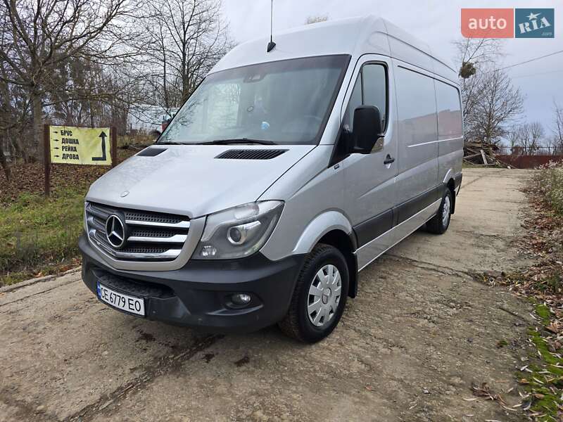 Вантажний фургон Mercedes-Benz Sprinter 2014 в Чернівцях