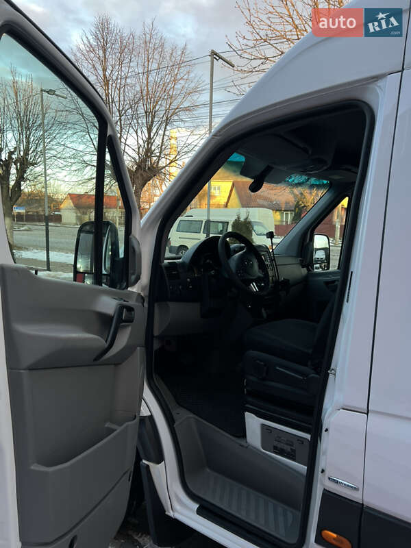 Вантажний фургон Mercedes-Benz Sprinter 2018 в Чернівцях