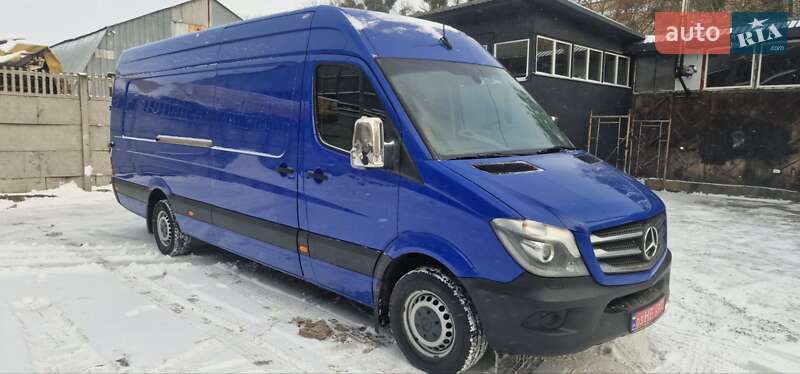 Вантажний фургон Mercedes-Benz Sprinter 2018 в Рівному