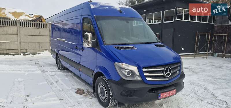 Вантажний фургон Mercedes-Benz Sprinter 2018 в Рівному