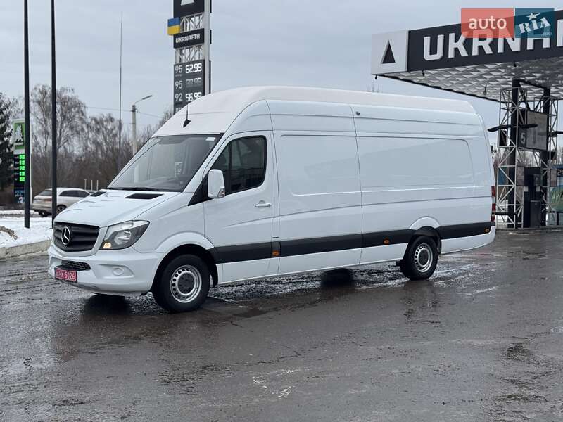 Вантажний фургон Mercedes-Benz Sprinter 2017 в Дубні