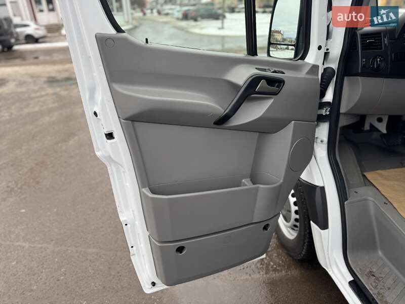 Вантажний фургон Mercedes-Benz Sprinter 2017 в Дубні