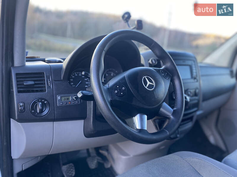 Мінівен Mercedes-Benz Sprinter 2014 в Кременці фото 40 Мінівен Mercedes-Benz Sprinter 2014 в Кременці