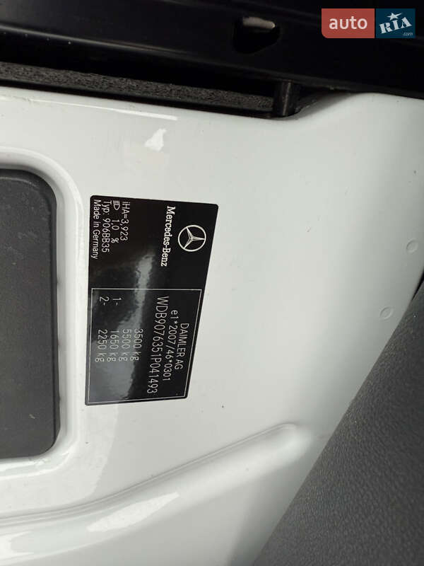 Вантажний фургон Mercedes-Benz Sprinter 2018 в Києві