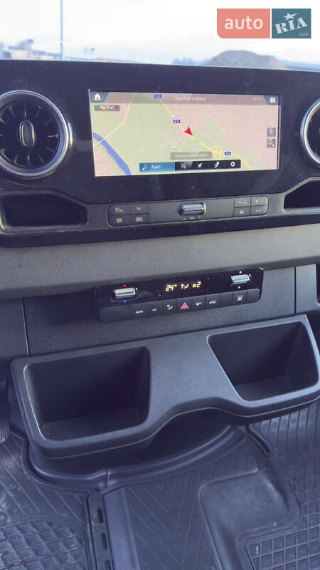 Вантажний фургон Mercedes-Benz Sprinter 2019 в Чернівцях