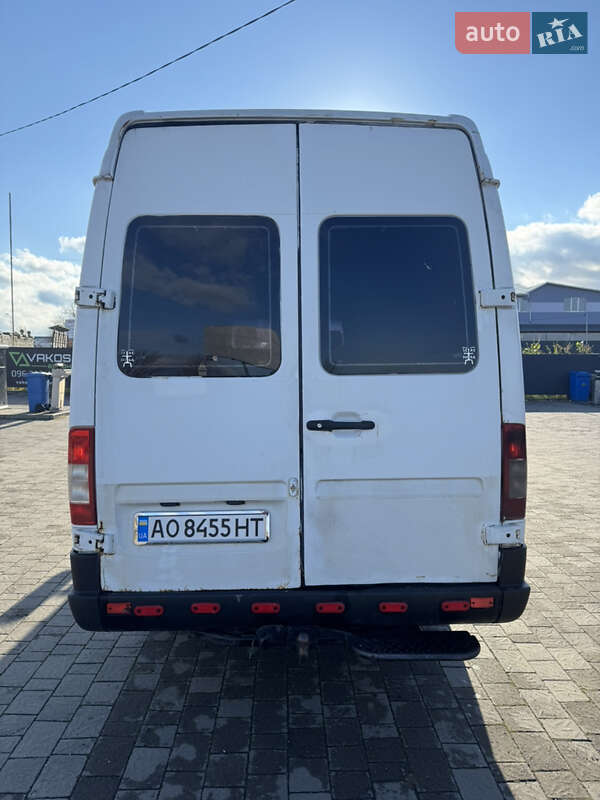 Грузовой фургон Mercedes-Benz Sprinter 2004 в Тячеве фото 7 Грузовой фургон Mercedes-Benz Sprinter 2004 в Тячеве