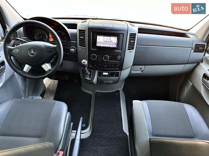 Минивэн Mercedes-Benz Sprinter 2017 в Одессе