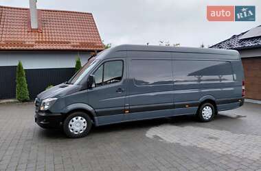 Вантажний фургон Mercedes-Benz Sprinter 2017 в Долині