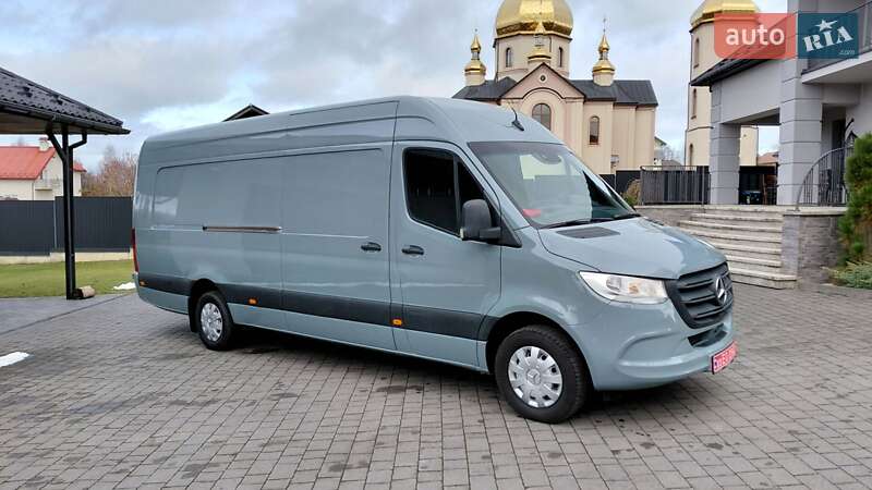 Вантажний фургон Mercedes-Benz Sprinter 2021 в Долині