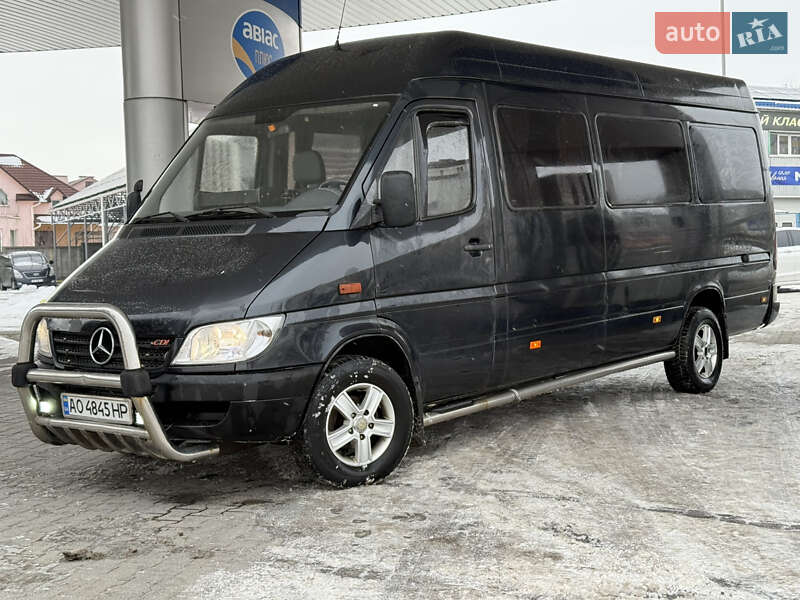 Mercedes-Benz Sprinter 2005 Mercedes-Benz Sprinter 2005
