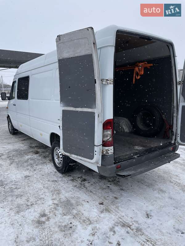 Грузопассажирский фургон Mercedes-Benz Sprinter 2005 в Лановцах фото 9 Грузопассажирский фургон Mercedes-Benz Sprinter 2005 в Лановцах