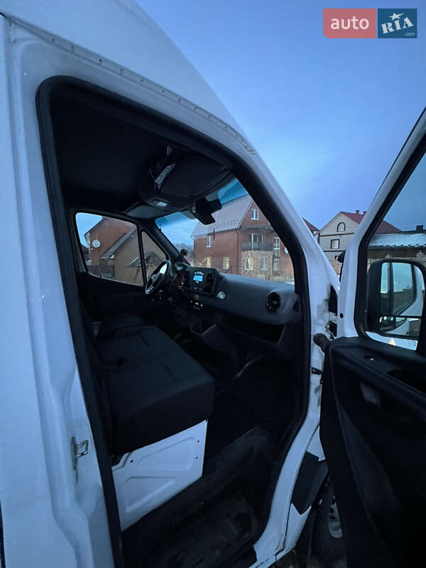Микроавтобус Mercedes-Benz Sprinter 2020 в Черновцах фото 22 Микроавтобус Mercedes-Benz Sprinter 2020 в Черновцах