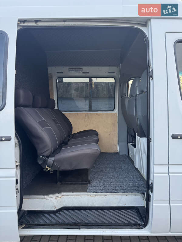 Грузовой фургон Mercedes-Benz Sprinter 2006 в Ровно фото 33 Грузовой фургон Mercedes-Benz Sprinter 2006 в Ровно