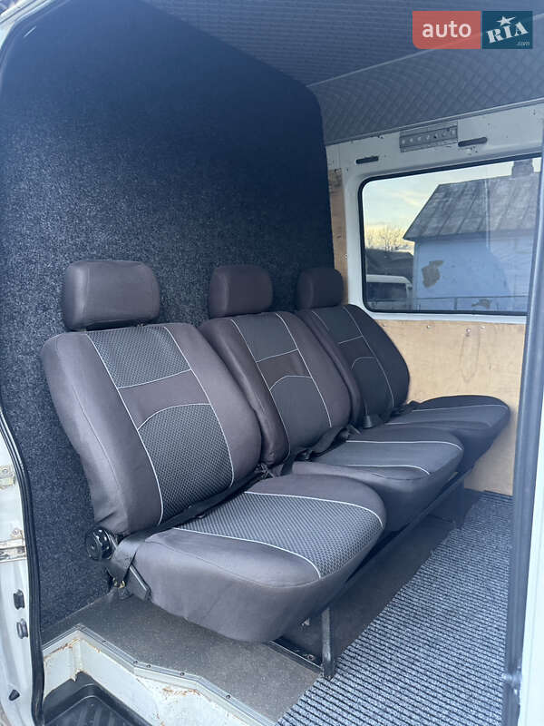 Грузовой фургон Mercedes-Benz Sprinter 2006 в Ровно фото 39 Грузовой фургон Mercedes-Benz Sprinter 2006 в Ровно