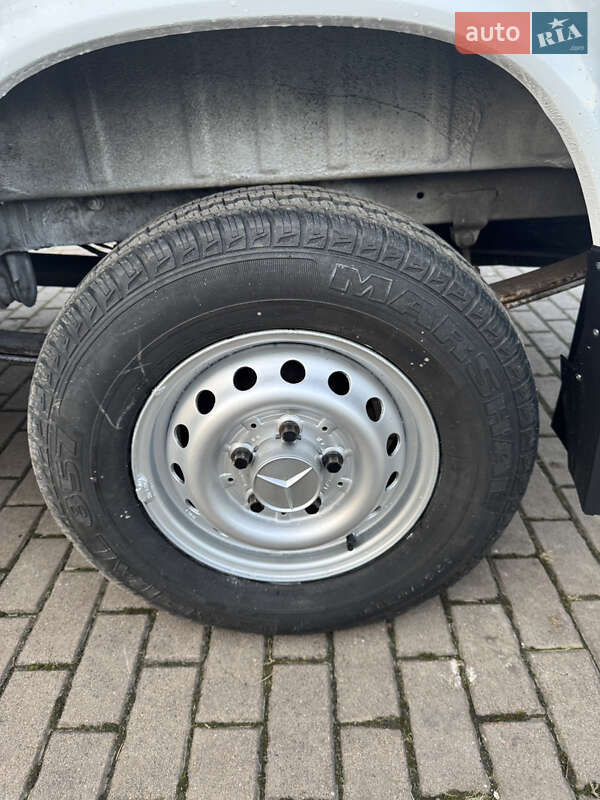 Грузовой фургон Mercedes-Benz Sprinter 2006 в Ровно фото 51 Грузовой фургон Mercedes-Benz Sprinter 2006 в Ровно