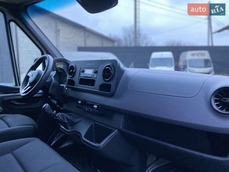 Грузовой фургон Mercedes-Benz Sprinter 2020 в Хусте