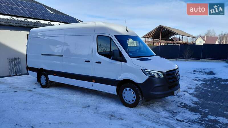 Вантажний фургон Mercedes-Benz Sprinter 2021 в Долині