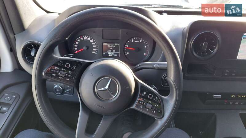 Вантажний фургон Mercedes-Benz Sprinter 2021 в Долині
