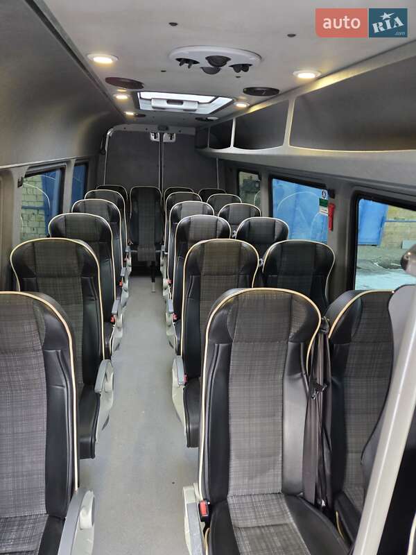 Туристичний / Міжміський автобус Mercedes-Benz Sprinter 2014 в Чернівцях