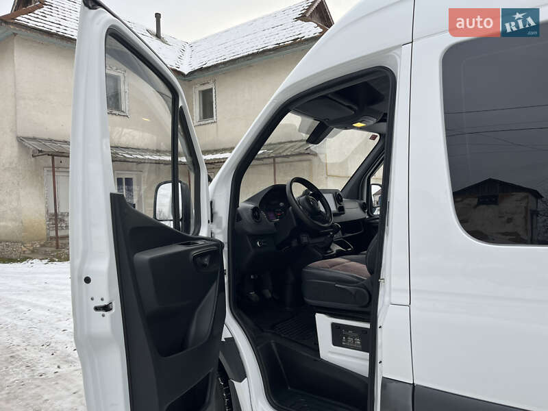 Мікроавтобус Mercedes-Benz Sprinter 2020 в Тячеві