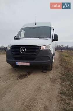Вантажопасажирський фургон Mercedes-Benz Sprinter 2019 в Коломиї