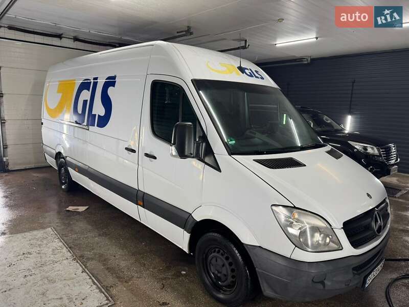Грузовой фургон Mercedes-Benz Sprinter 2013 в Кропивницком фото Грузовой фургон Mercedes-Benz Sprinter 2013 в Кропивницком