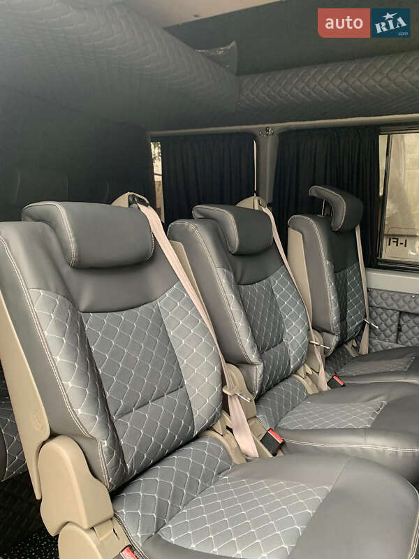 Мінівен Mercedes-Benz Sprinter 2005 в Заліщиках фото 2 Мінівен Mercedes-Benz Sprinter 2005 в Заліщиках