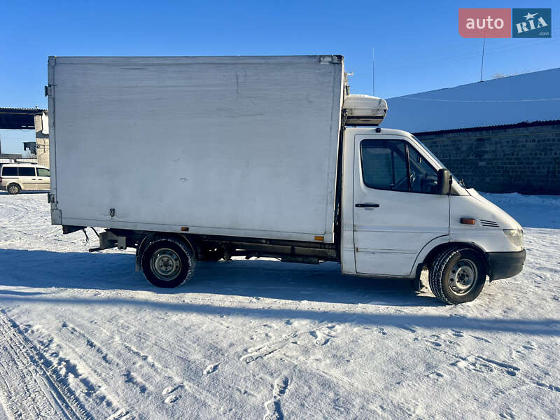 Рефрижератор Mercedes-Benz Sprinter 2001 в Киеве
