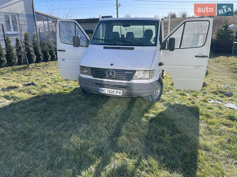 Борт Mercedes-Benz Sprinter 1998 в Львове