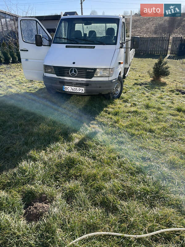 Борт Mercedes-Benz Sprinter 1998 в Львове