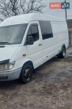 Грузовой фургон Mercedes-Benz Sprinter 2001 в Лохвице