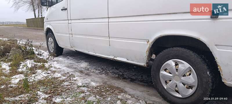 Грузопассажирский фургон Mercedes-Benz Sprinter 2003 в Сумах