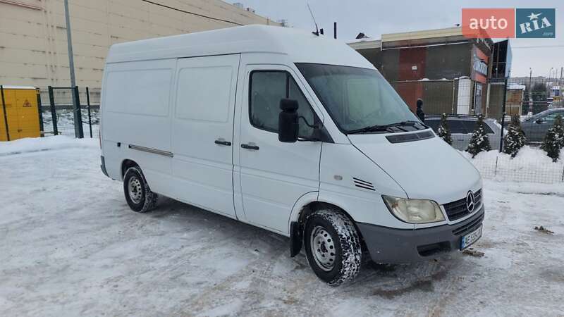 Грузовой фургон Mercedes-Benz Sprinter 2005 в Виннице