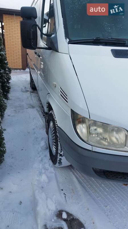 Грузовой фургон Mercedes-Benz Sprinter 2005 в Виннице