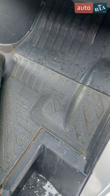 Грузовой фургон Mercedes-Benz Sprinter 2005 в Виннице