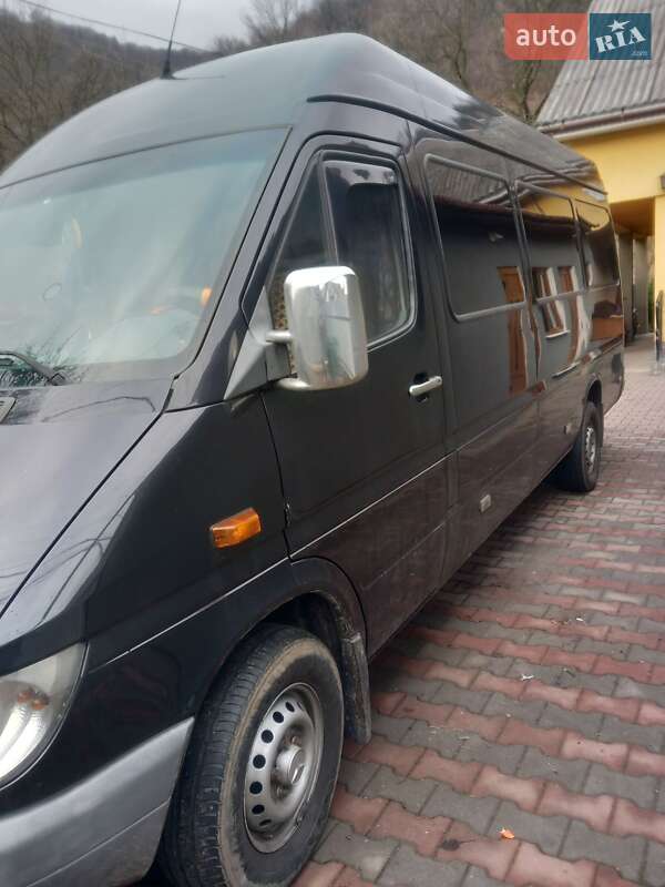 Mercedes-Benz Sprinter 2005 Mercedes-Benz Sprinter 2005