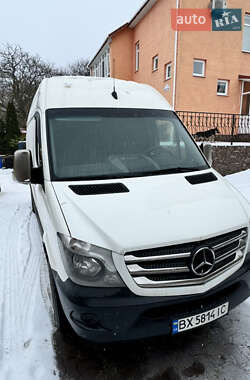 Вантажний фургон Mercedes-Benz Sprinter 2016 в Хмельницькому