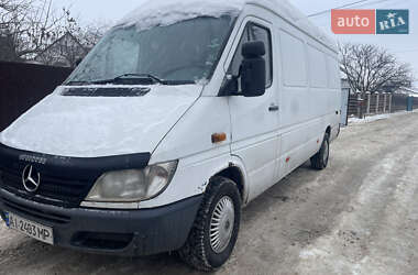 Вантажний фургон Mercedes-Benz Sprinter 2005 в Вишгороді