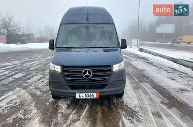 Вантажний фургон Mercedes-Benz Sprinter 2020 в Івано-Франківську